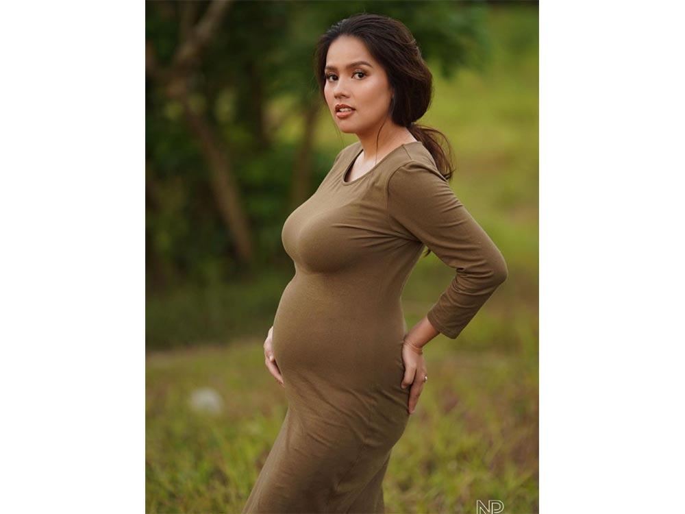 Soon-to-be mom of two