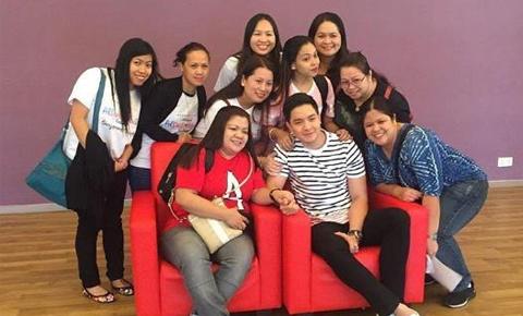 Alden and fans