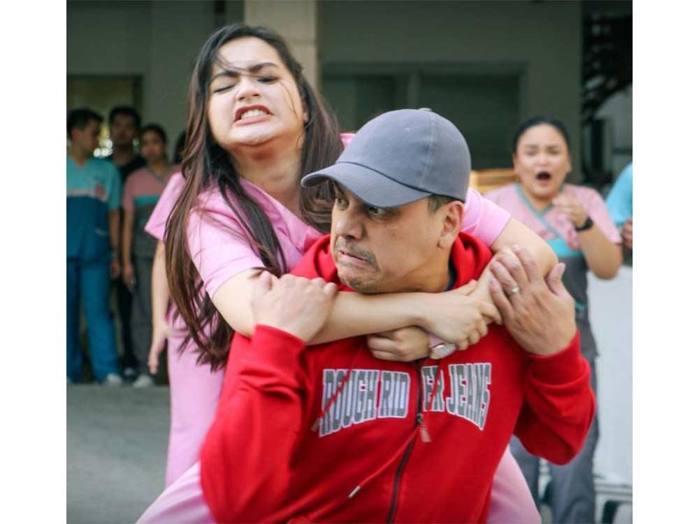 Analyn vs the bomber 