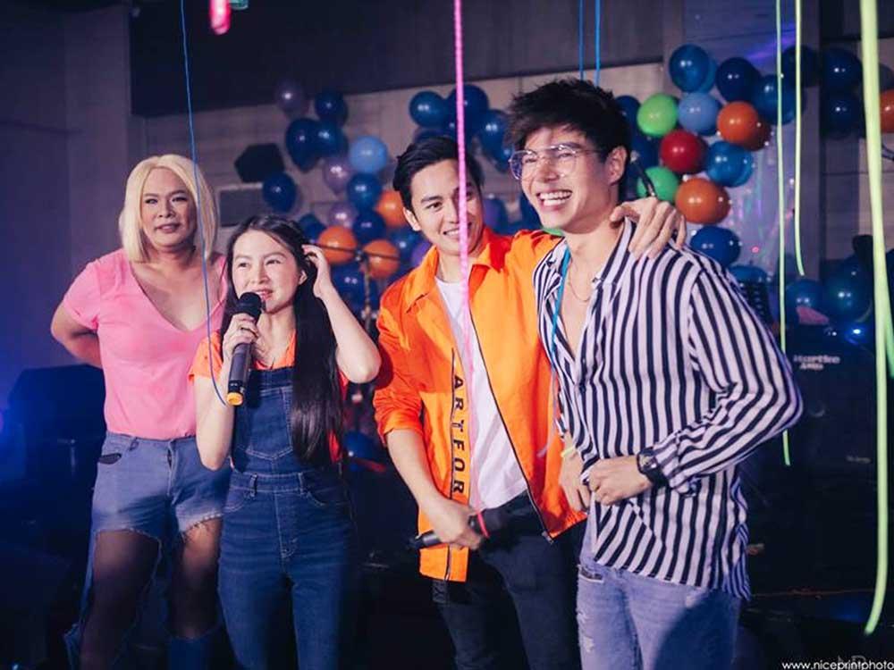 Barbie Forteza and Jak Roberto