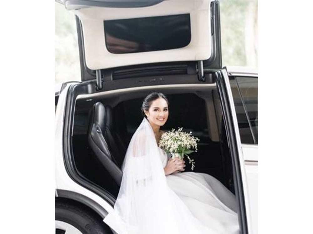 Here comes the bride