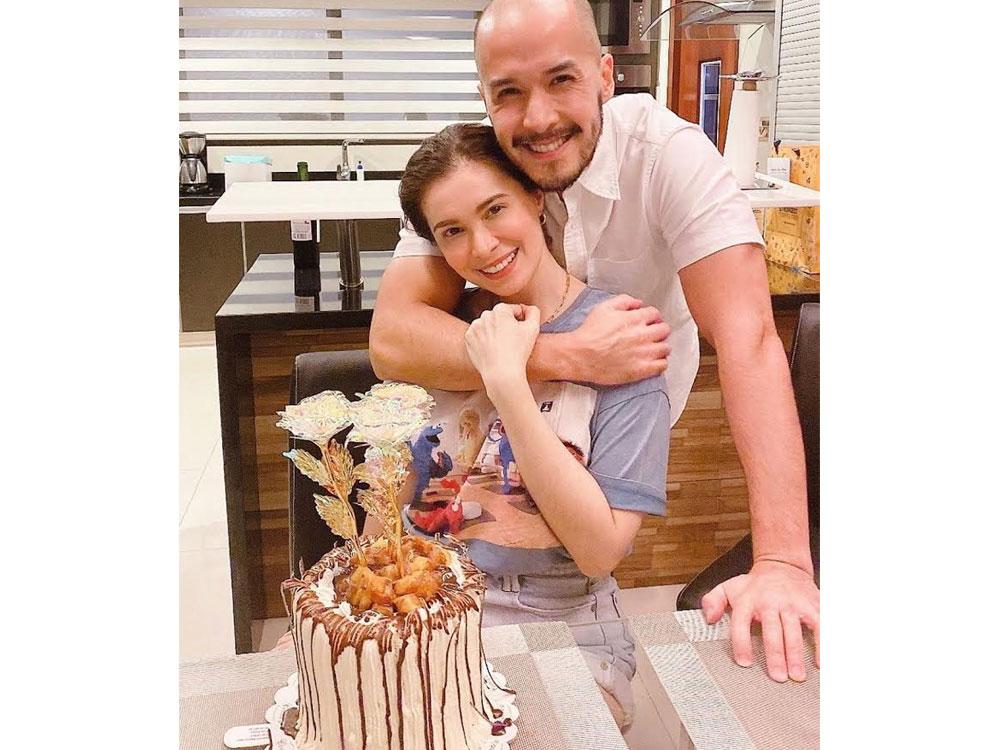 Sunshine Cruz and Macky Mathay