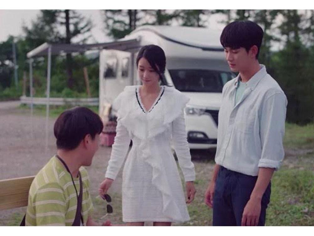 Tweed white dress by Chanel