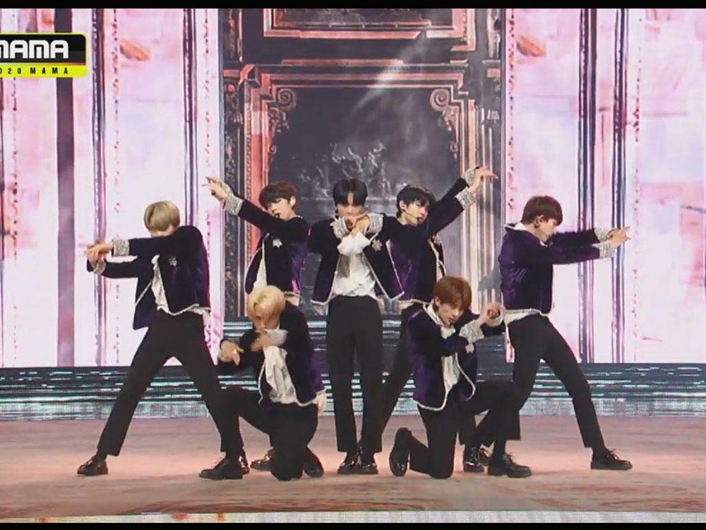 ENHYPHEN makes their MAMA stage debut