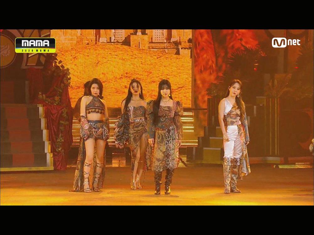 MAMAMOO gives the most soulful intro