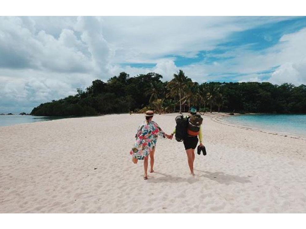 Their romantic beach walks