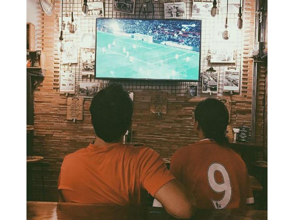 They both love football