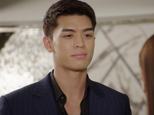 Joss Way-ar Sangngern as Alwin