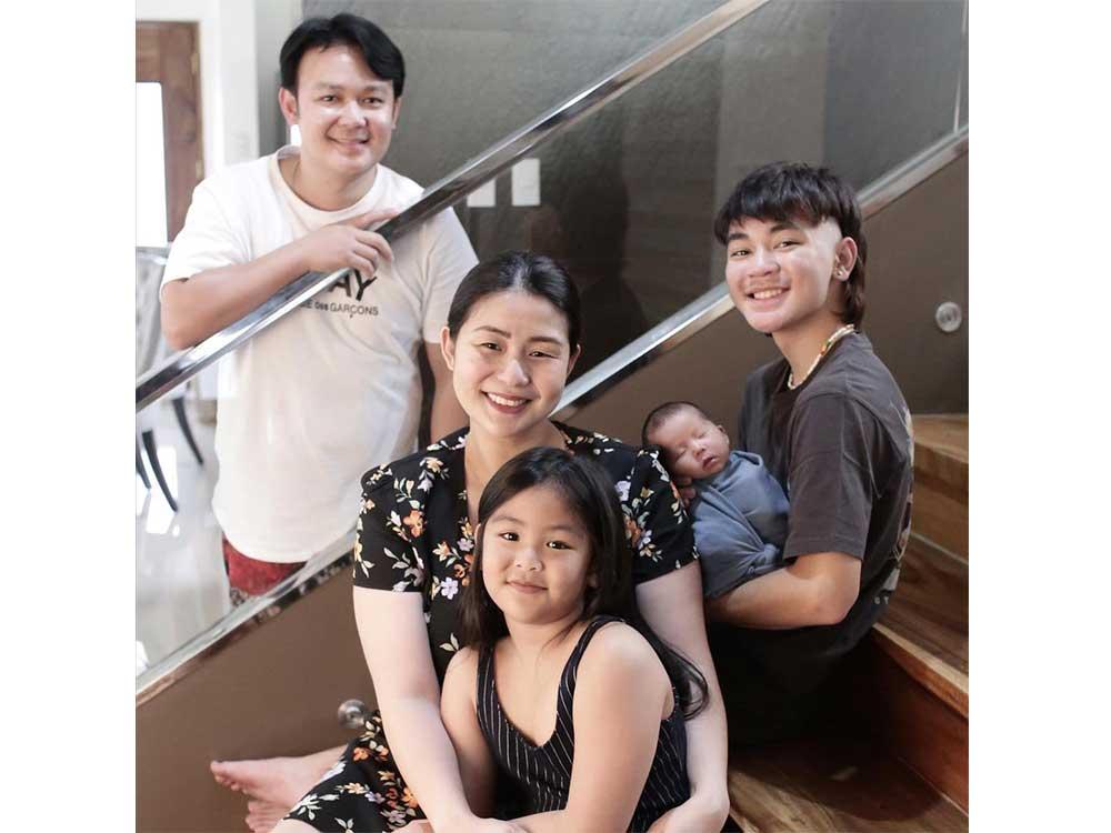 Iwa Moto and Pampi Lacson