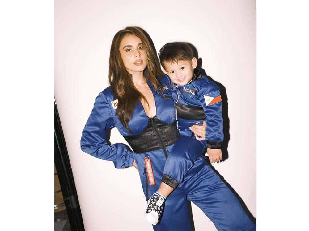 Max Collins and Skye Anakin