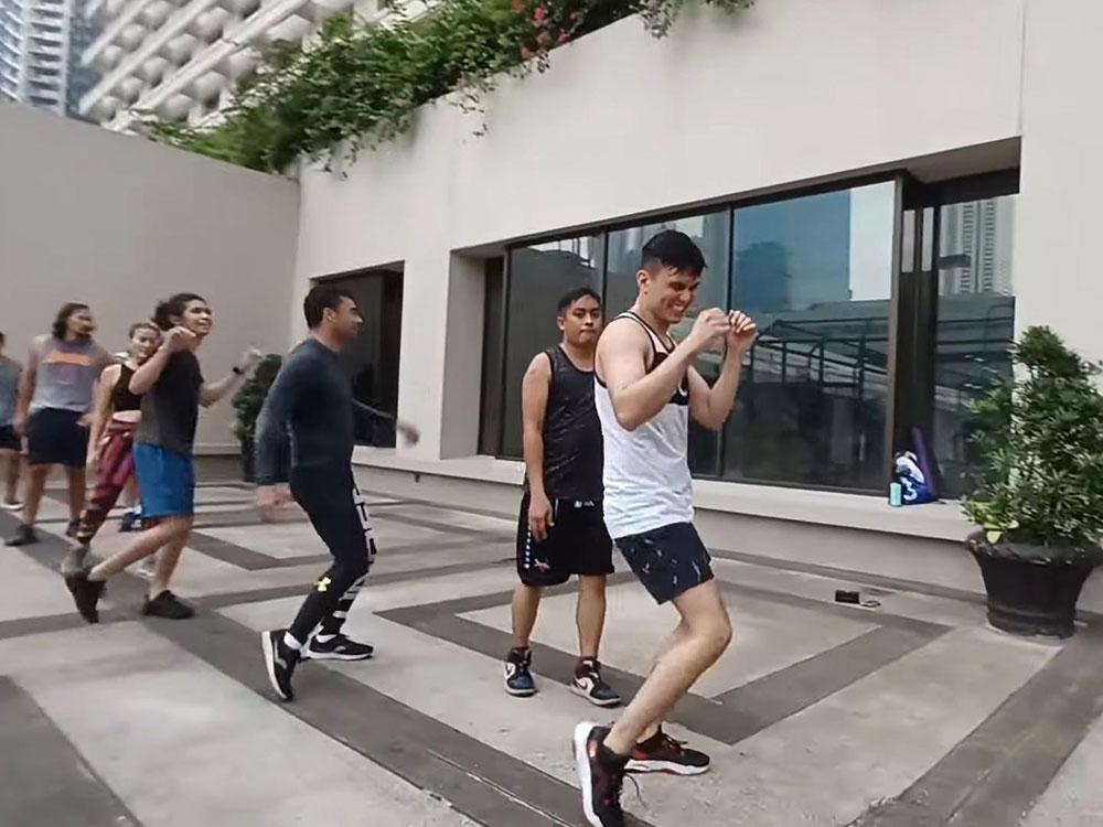 Workout with the cast