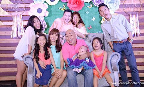 The Bayola family