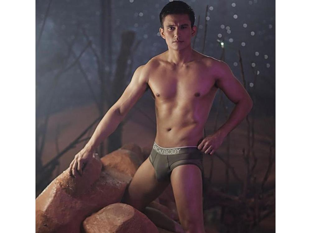 Adam Rodriguez Naked