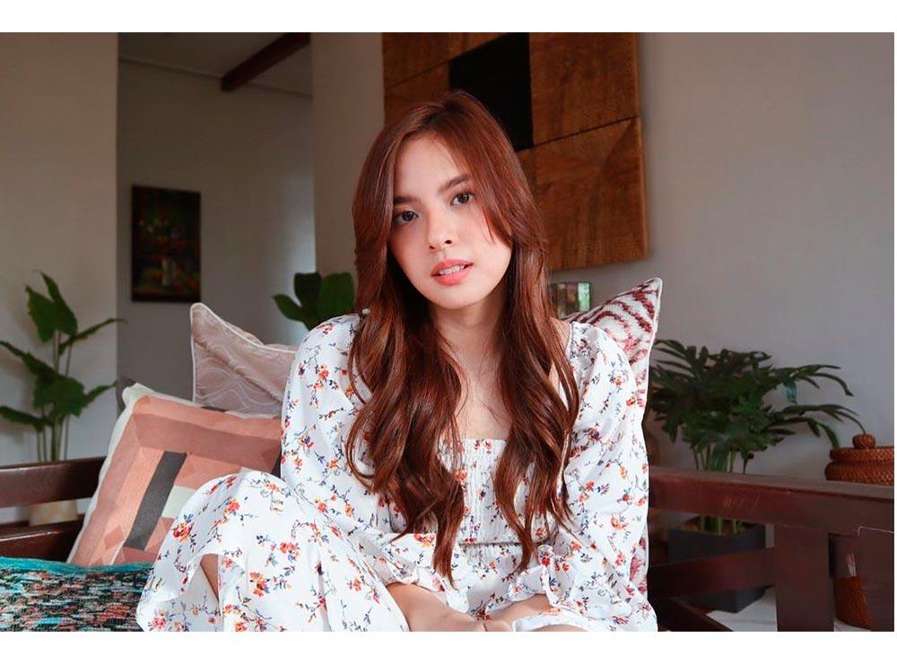 Ysabel Ortega Is Flawlessly Glowing In Her New Photos For Her Latest ...