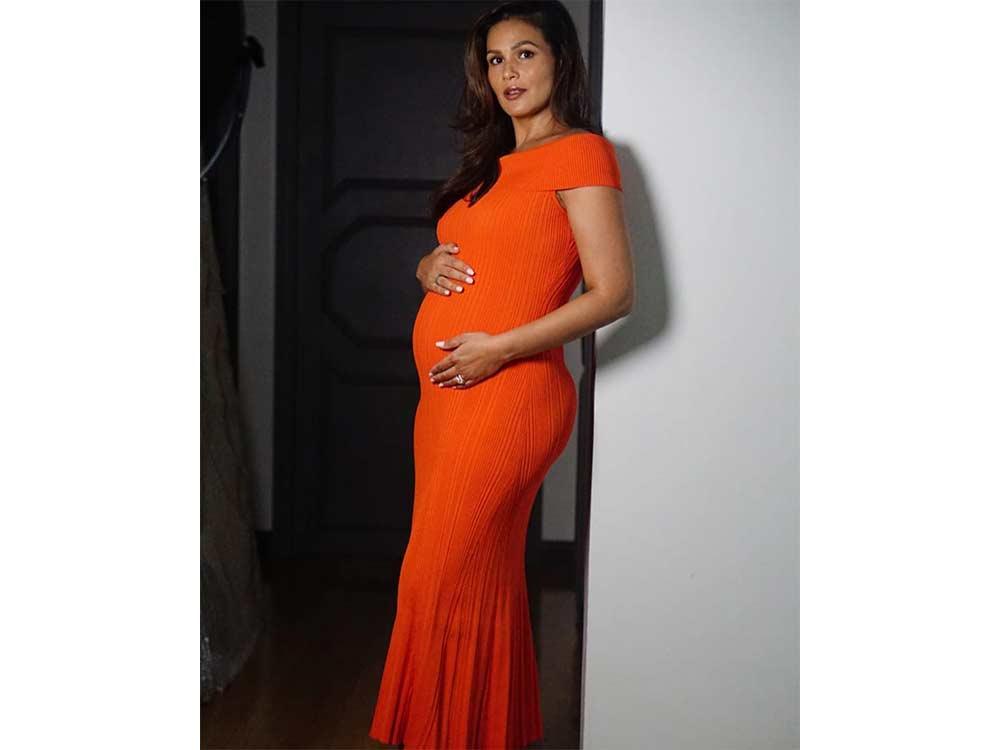 Iza Calzados Pregnancy Journey In Her 40s Gma Entertainment