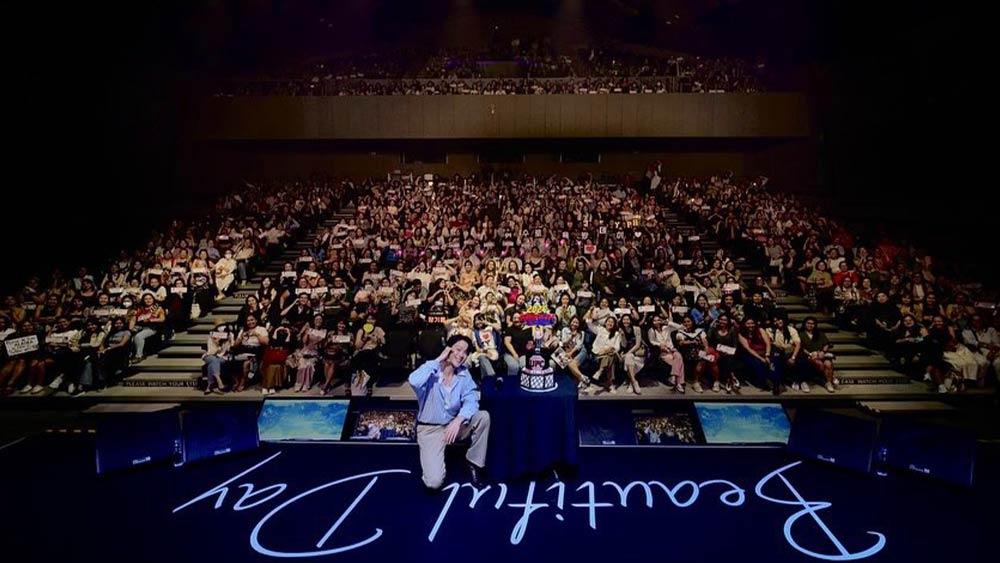 'Beautiful Day' in Manila