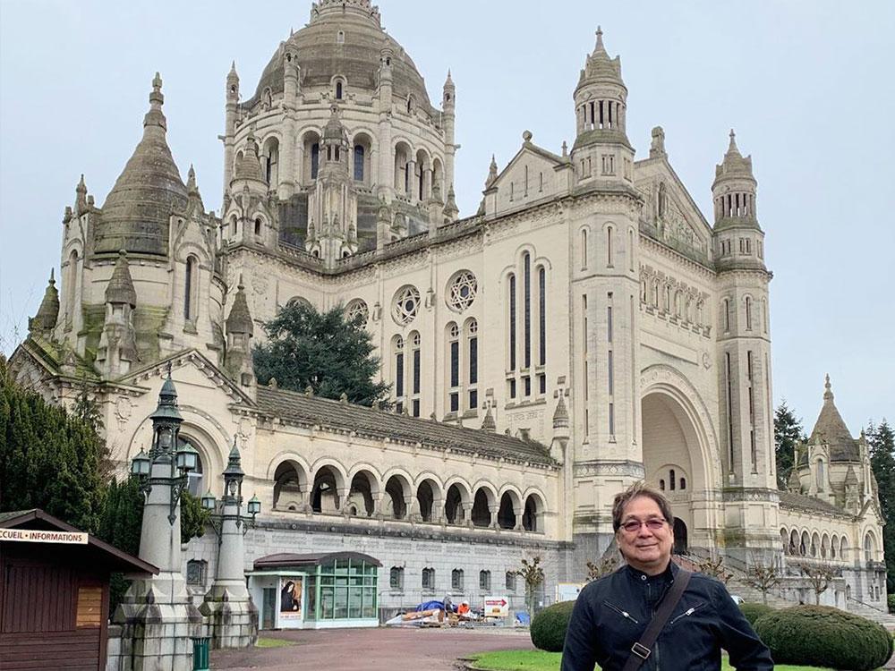 Basilica of Sainte-Thérèse, Lisieux