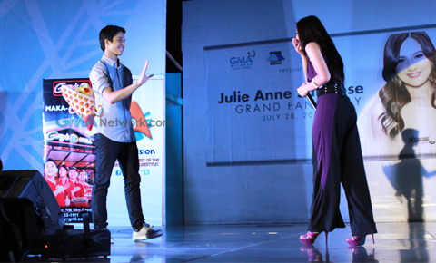 Julie Anne San Jose Grand Fan's Day