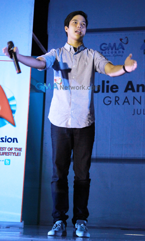 Julie Anne San Jose Grand Fan's Day