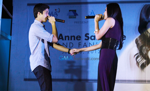 Julie Anne San Jose Grand Fan's Day