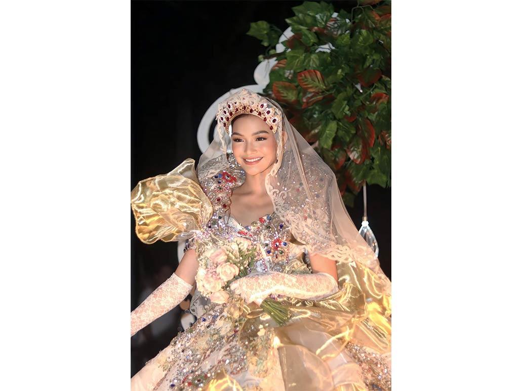 Reyna ng Kasantu-santuhang Rosaryo