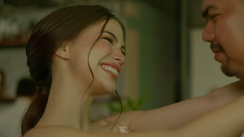 Roxie Smith in Jason Marvin's 