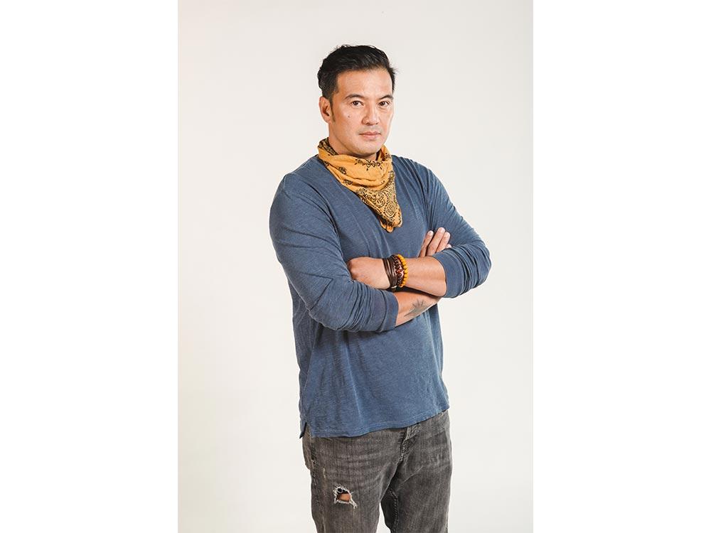 Antonio Aquitania as Bong Sandejas/Daday