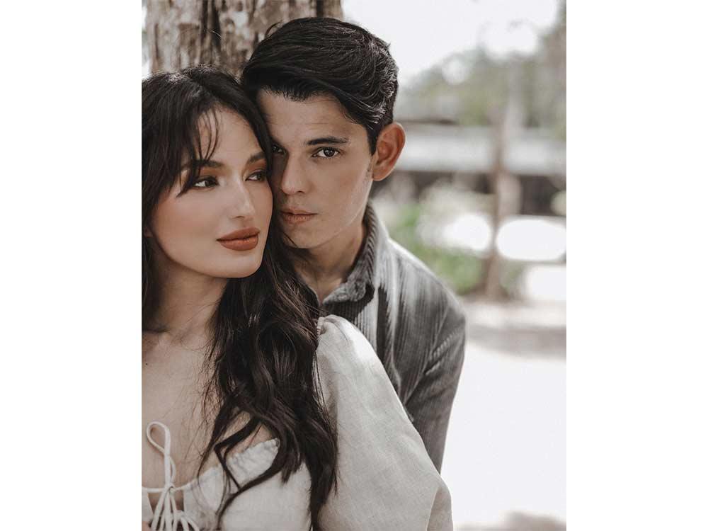 Sarah Lahbati and Richard Gutierrez