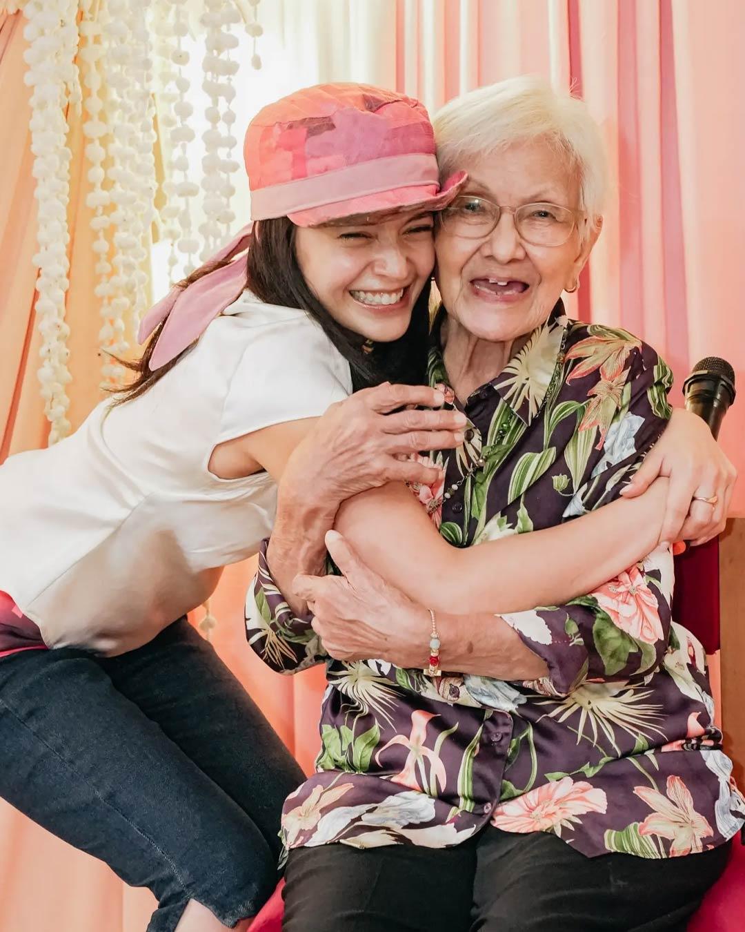 Tumayong magulang