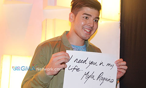 Kilig moments with James Reid and Andre Paras on 'Startalk'