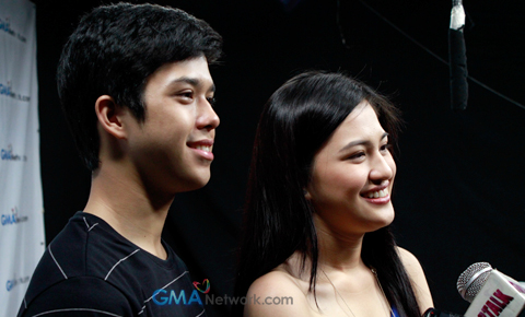 Kilig moments with Julie Anne and Elmo!