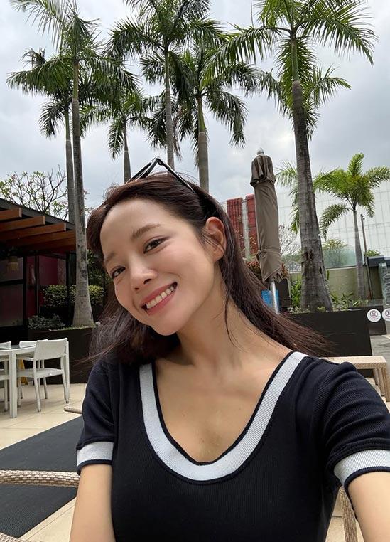 Tenth Letter in Manila