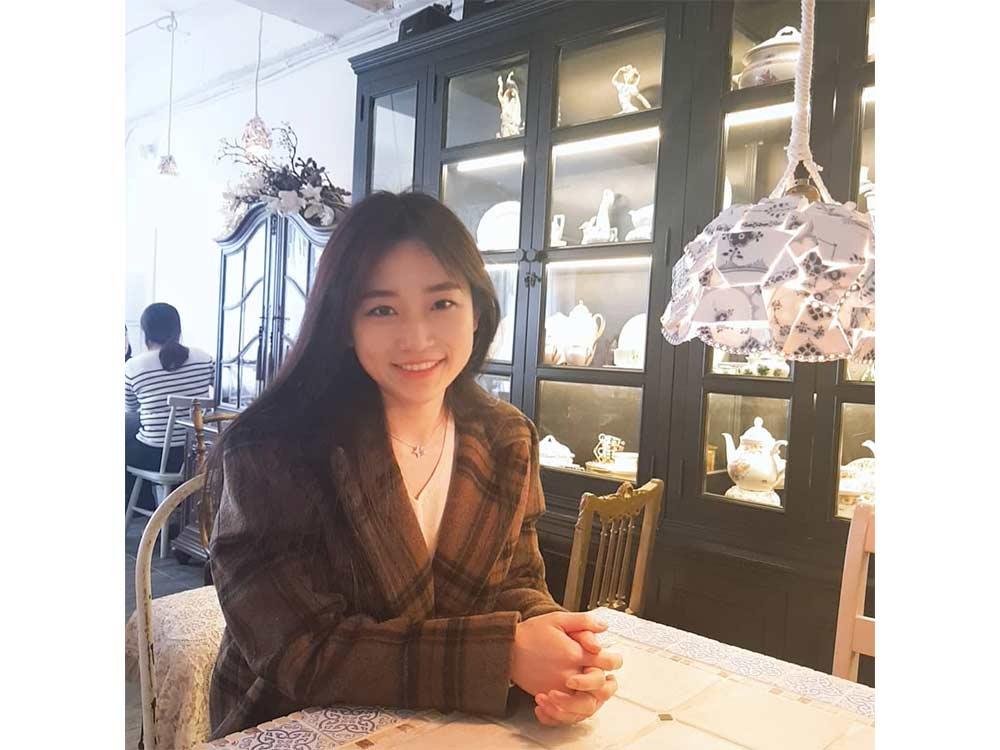 Kim Seul-gi's photos that will set hearts aflutter | GMA Entertainment