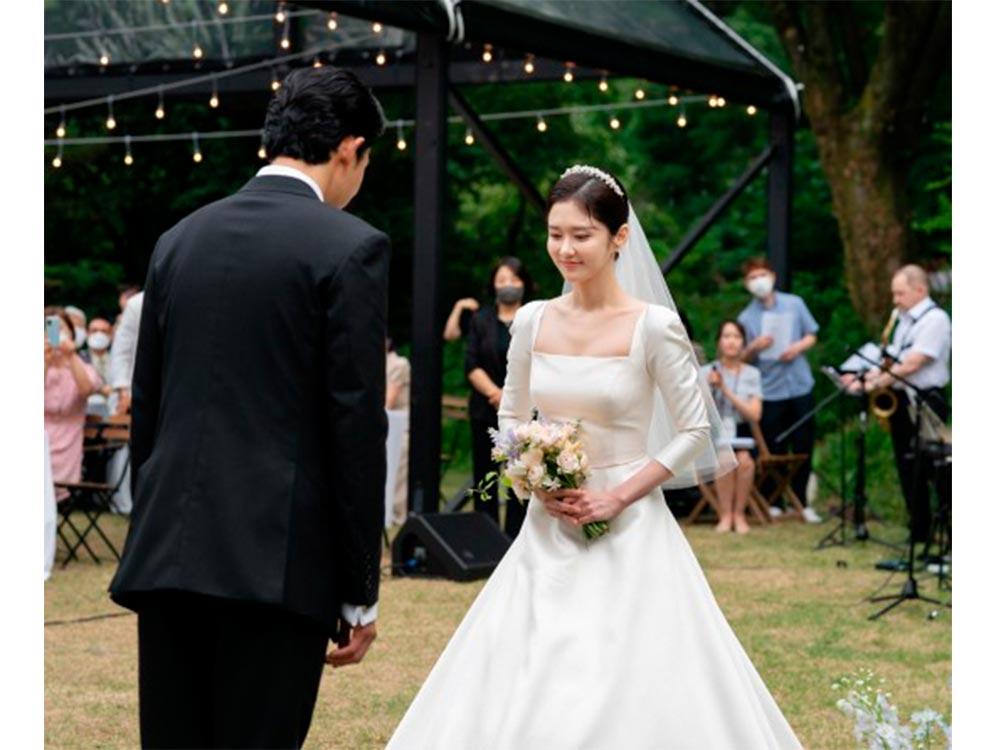Korean actress wedding dress outlet