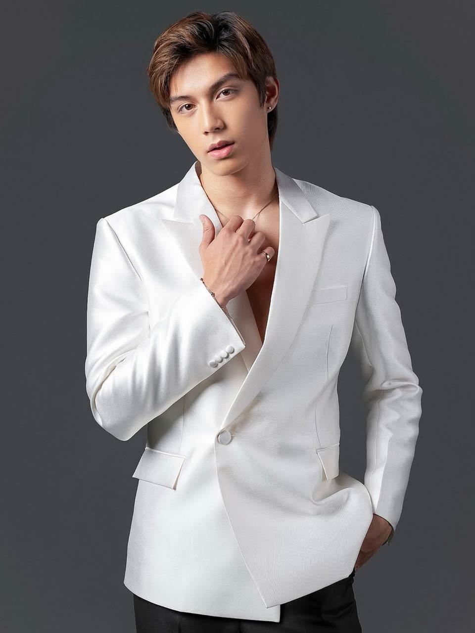 Learning from their mistakes