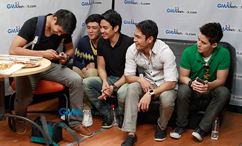 Live Chat: Candid moments with the boys of 'With A Smile'