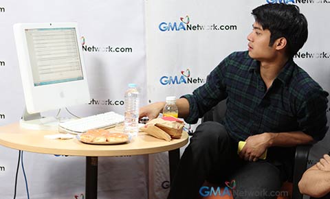 Live Chat with Adarna lead stars