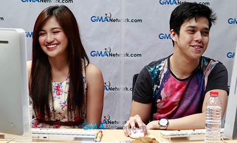Live Chat with JuliElmo