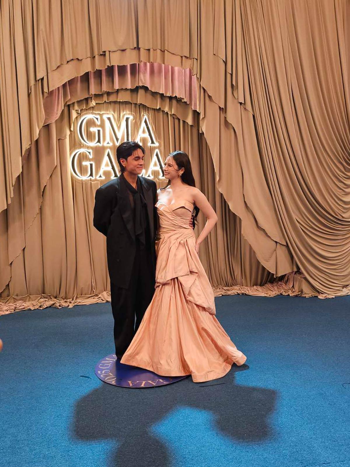 Miguel Tanfelix and Ysabel Ortega