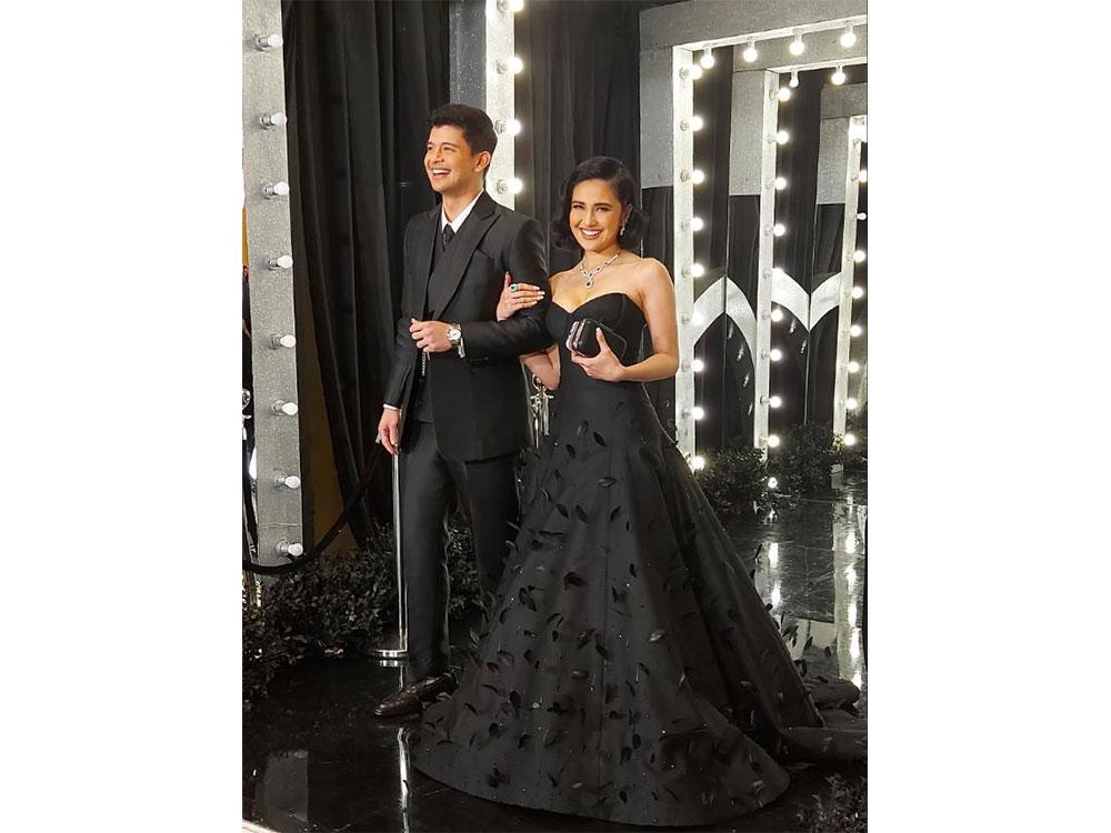 Rayver Cruz and Julie Anne San Jose