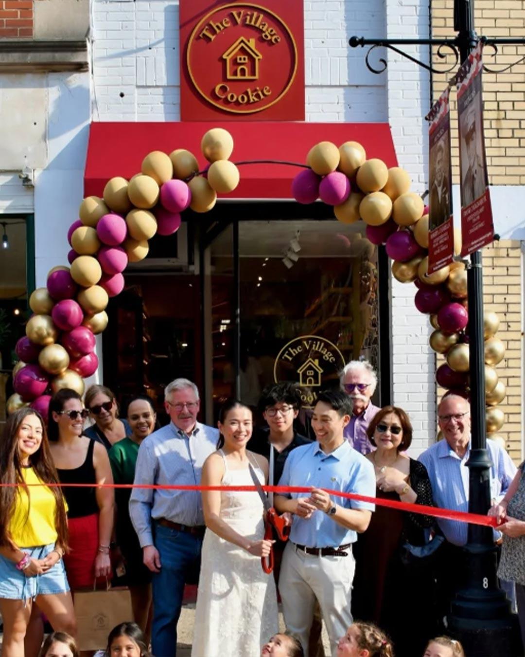 Ribbon-Cutting