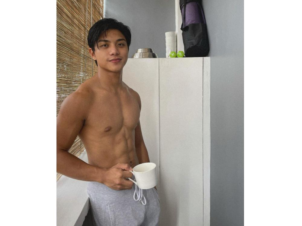 Coffee, tea, or him?