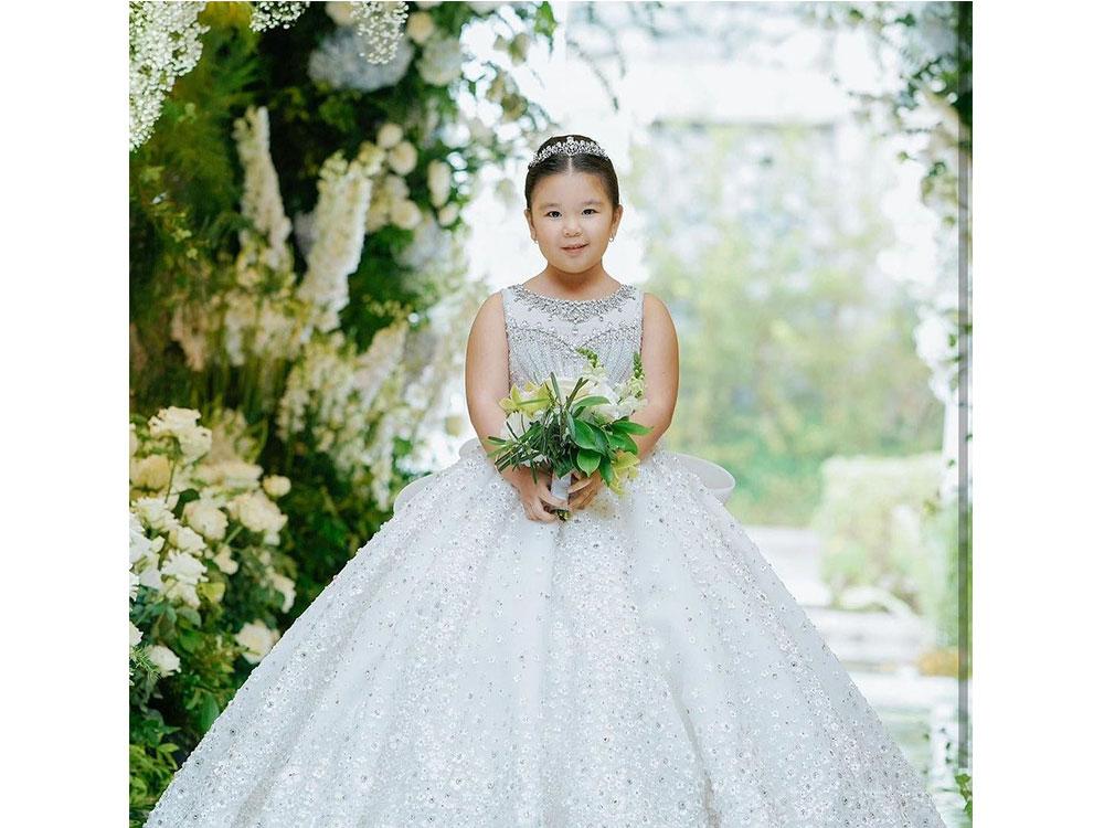 Like mother, like daughter 