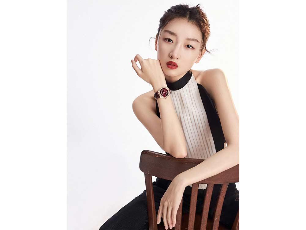 Ancient Love Poetry Producer Addresses Criticisms Zhou Dongyu Isn't Fit to  Play a Goddess Whilst Voice Actress Shares Her Dubbing Challenge -  DramaPanda