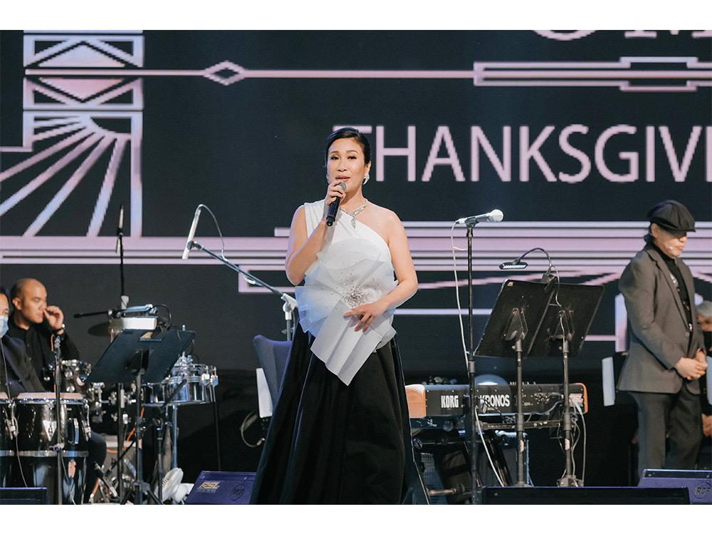 Annette Gozon-Valdes