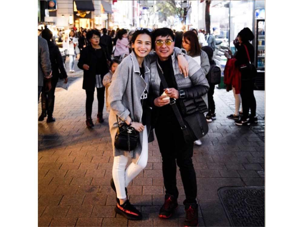 Chanel Drawstring, Yeezy Boost