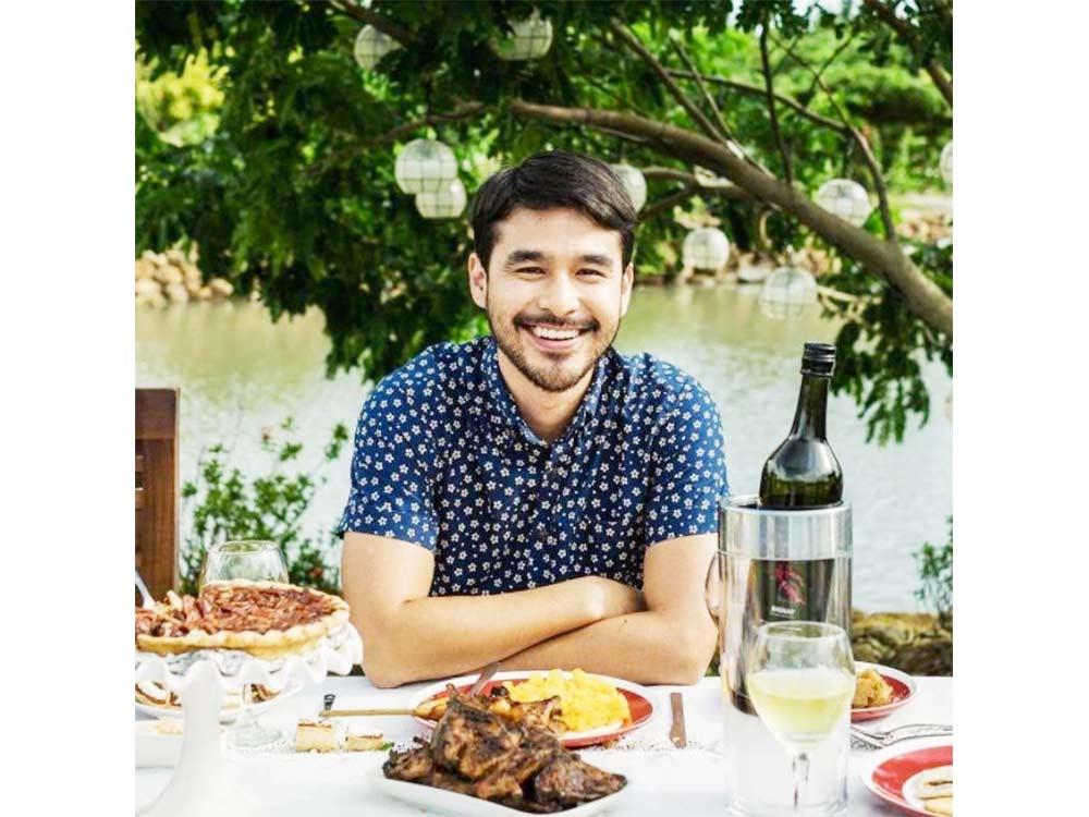 Atom Araullo