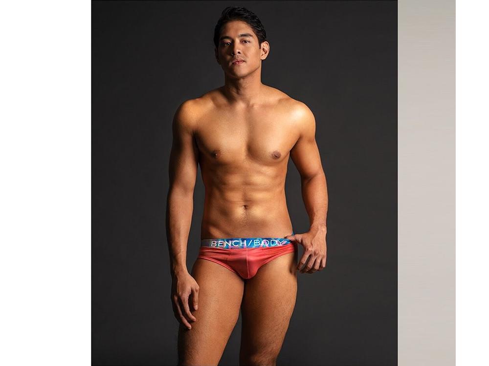 LOOK: Kapuso stars go sexy for underwear ad