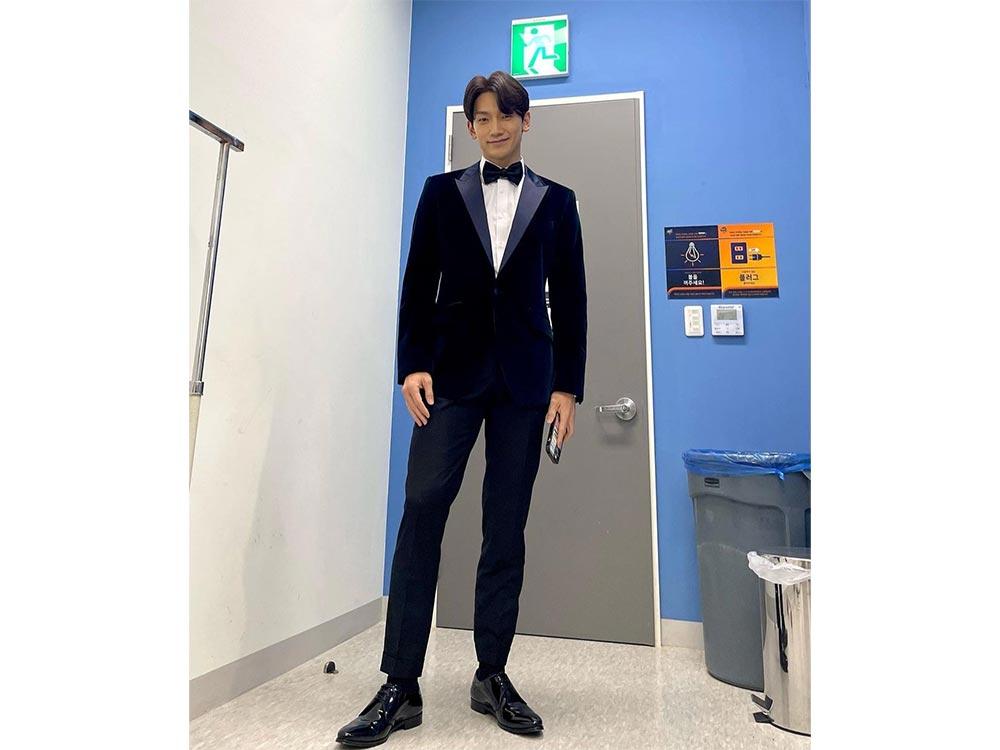 LOOK: Korean heartthrob Rain's hottest photos | GMA Entertainment