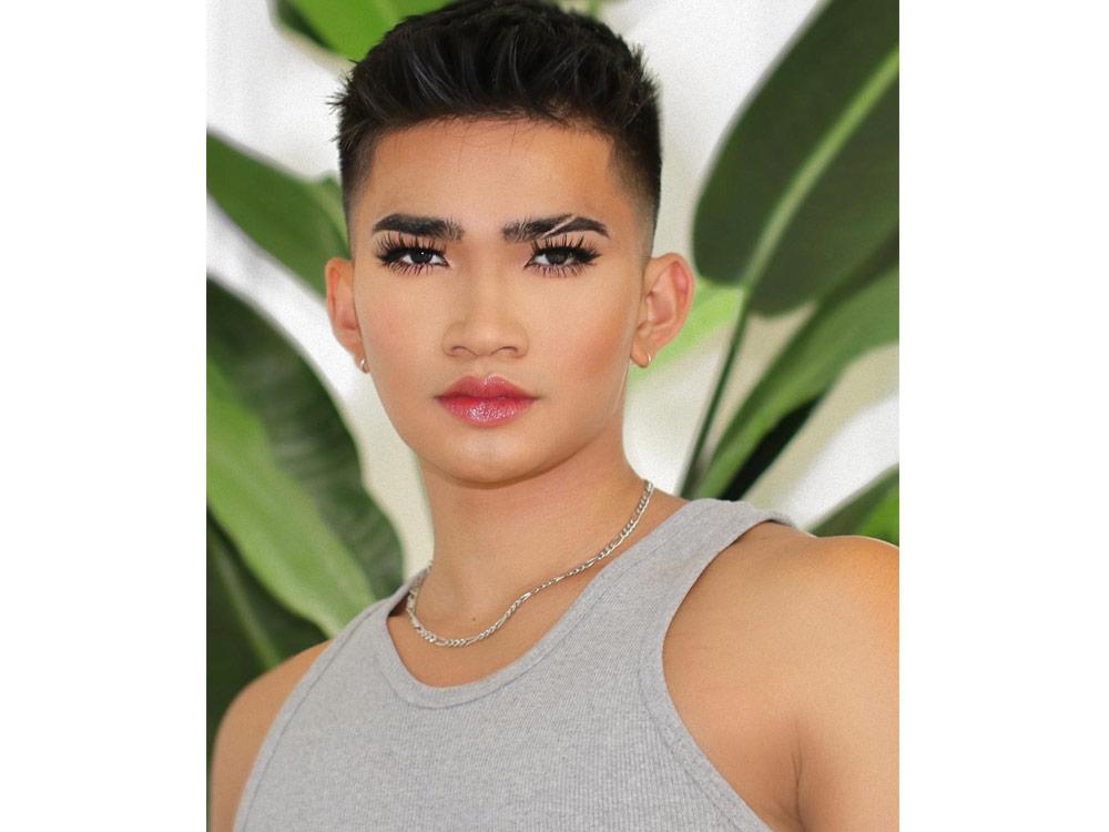 Androgynous and fabulous